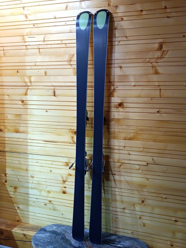 LYŽE KASTLE DX 73 172CM